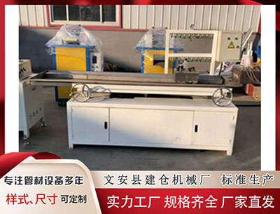 鹤岗塑料管材生产线价格 女人50岁后学富冈佳子：发短衣长，越简约越高级，优雅不显老！